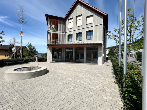 1 Aussenansicht - MZG Alosen